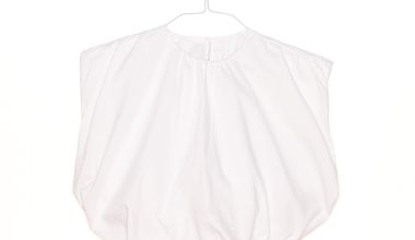 Lya Shirt in White, from Secular