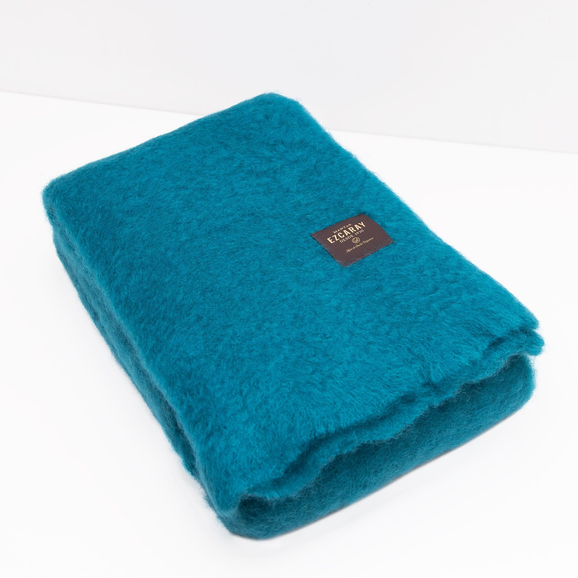 Mohair Throw 421, from Mantas Ezcaray - Image 2