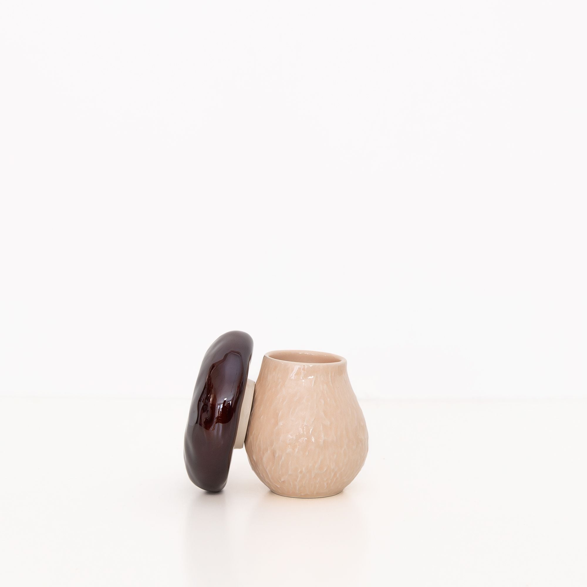Small Mushroom Box, from Vista Alegre by Claudia Schiffer - Image 2