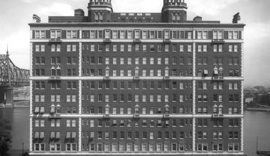 Rosario Candela & The New York Apartment: 1927-1937 The Architecture of the Age