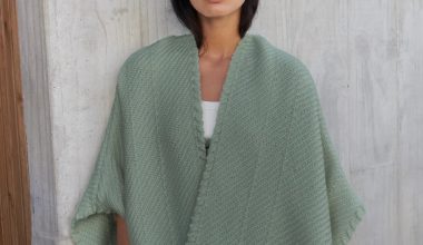 Lose Bella Cardigan in Vine, from Wehve
