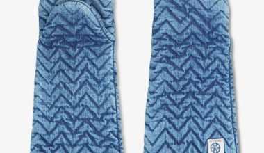 Herringbone Oven Mitt in Medium Vintage, from Mi Cocina
