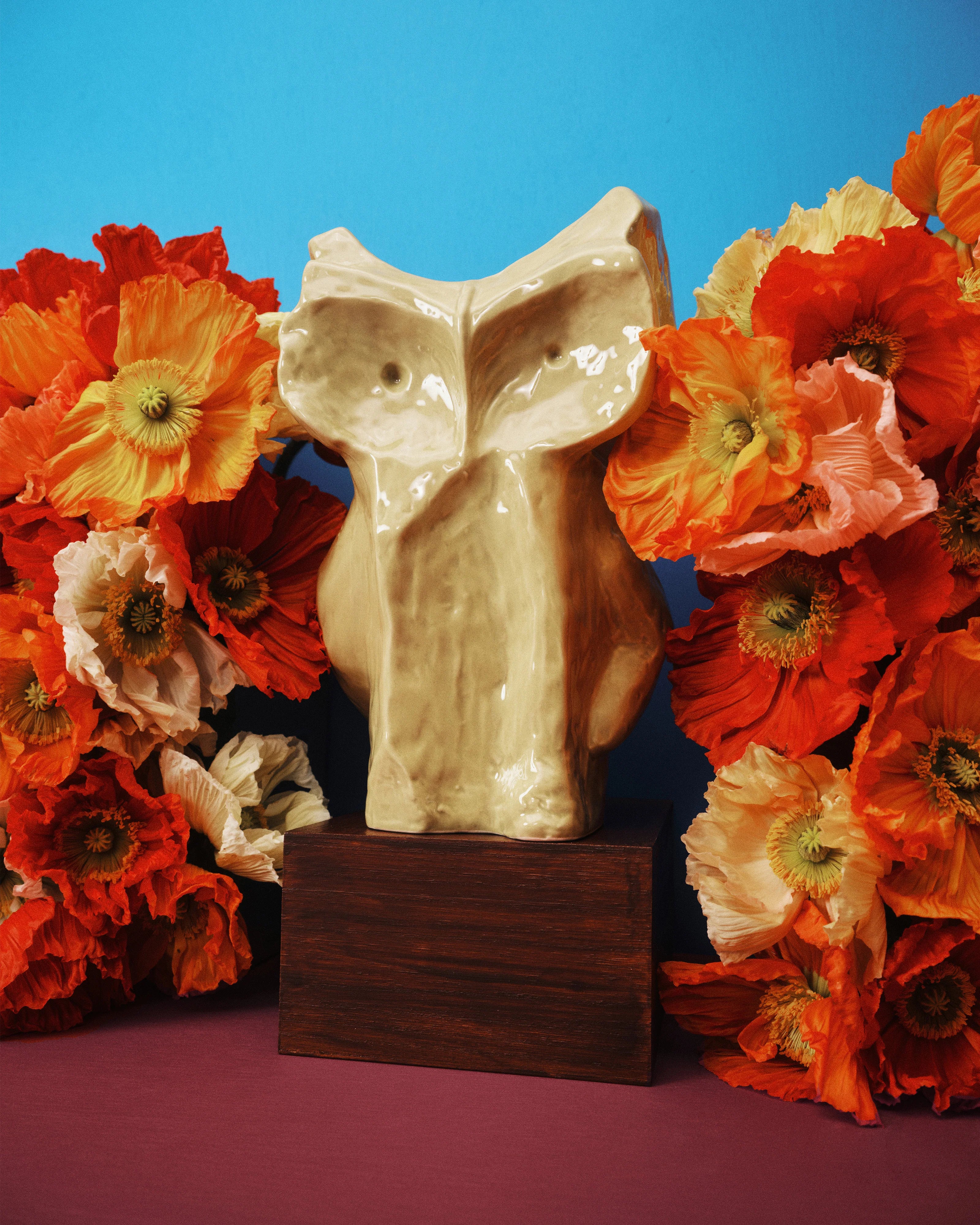 Large Owl Vase in Yellow After Midnight - Image 5