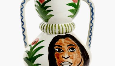 Hand Painted Mamey Vase