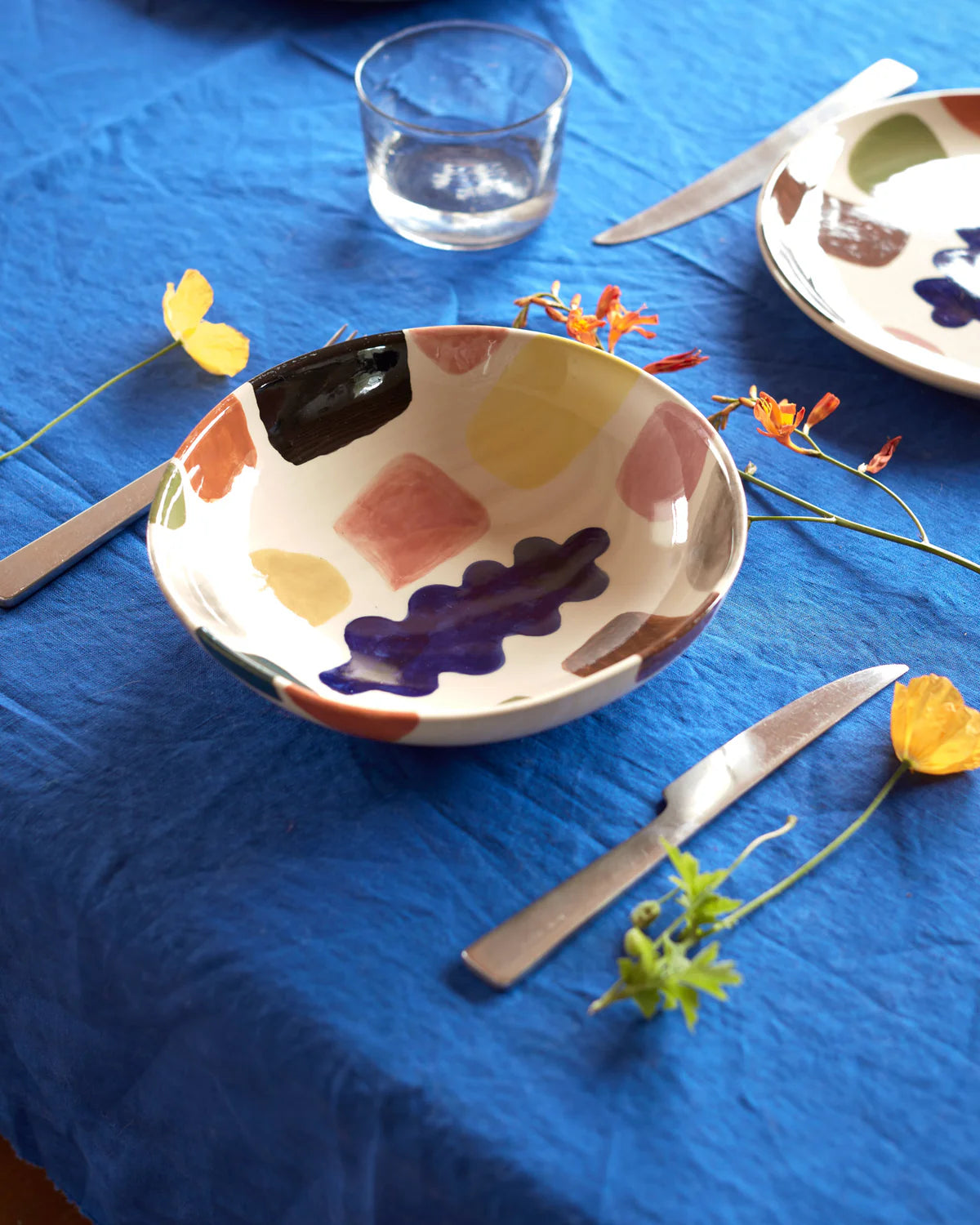 Small Mottle Serving Bowl, from Donna Wilson - Image 2