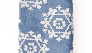 Agnese Tablecloth in Blue, from Bertozzi