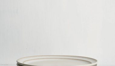 Medium Pillar Plate in Oat, from Standard Affair