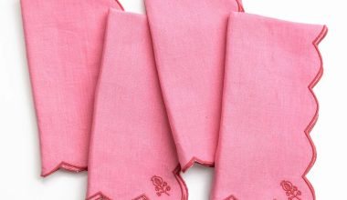 Scalloped Buti Napkins in Wild Rose, from Pomegranate