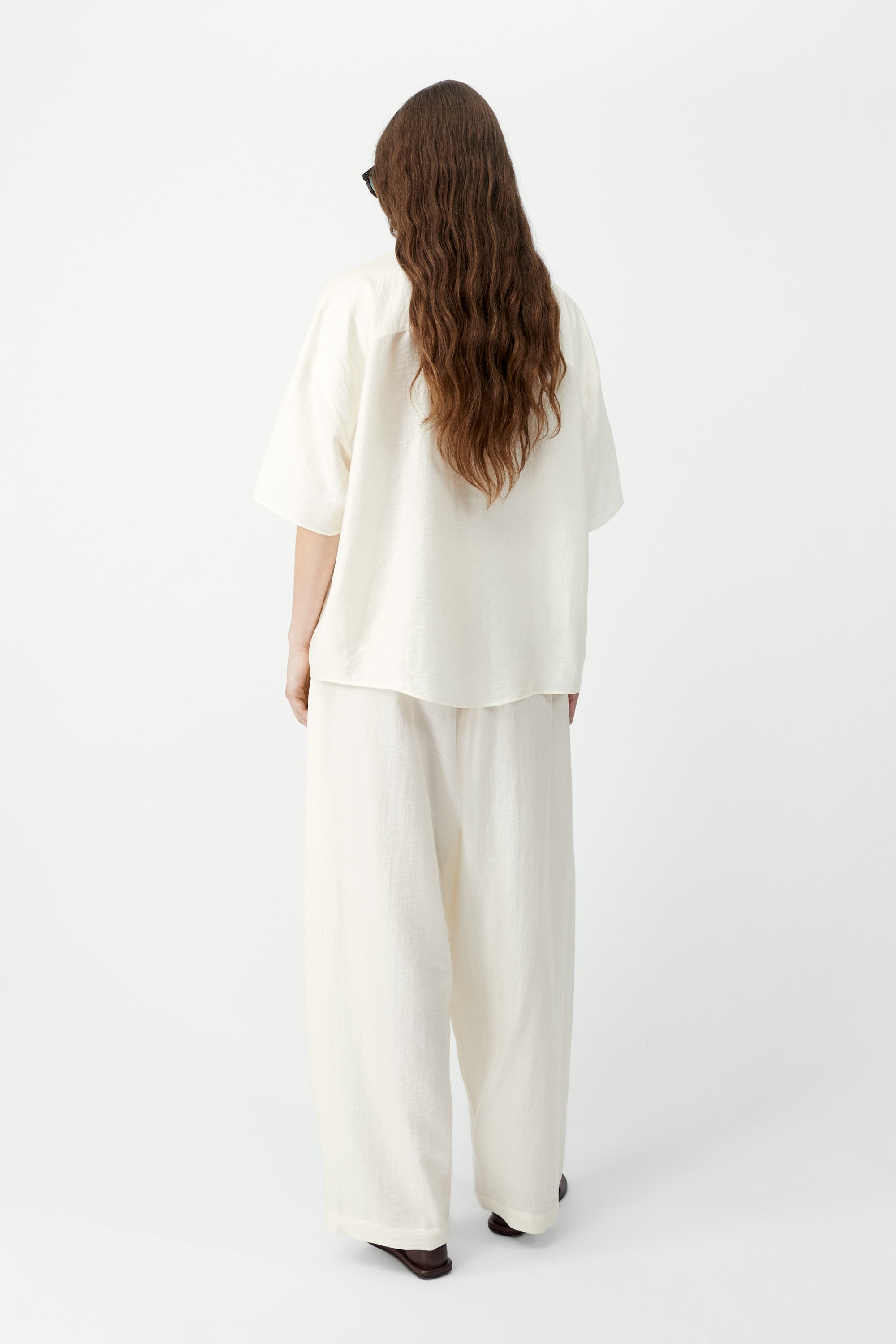 Short Sleeve Shirt in Marfil. from Cordera - Image 4