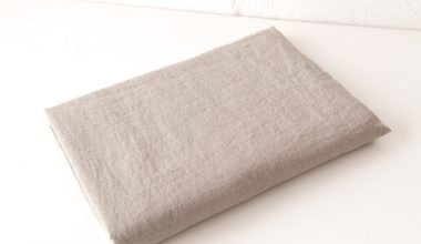 Linen Tablecloth in Natural Linen, from Linoroom