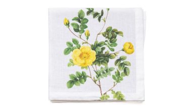 Set of 6 Yellow Flowers Napkins, from Linoroom