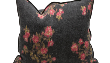 Wabi Sabi Linen Les Roses Magenta Pillow 20x20, from Maison De Vacances