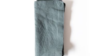 Set of 2 Linen Napkins 18x18 in Green Milieu, from Linen Tales