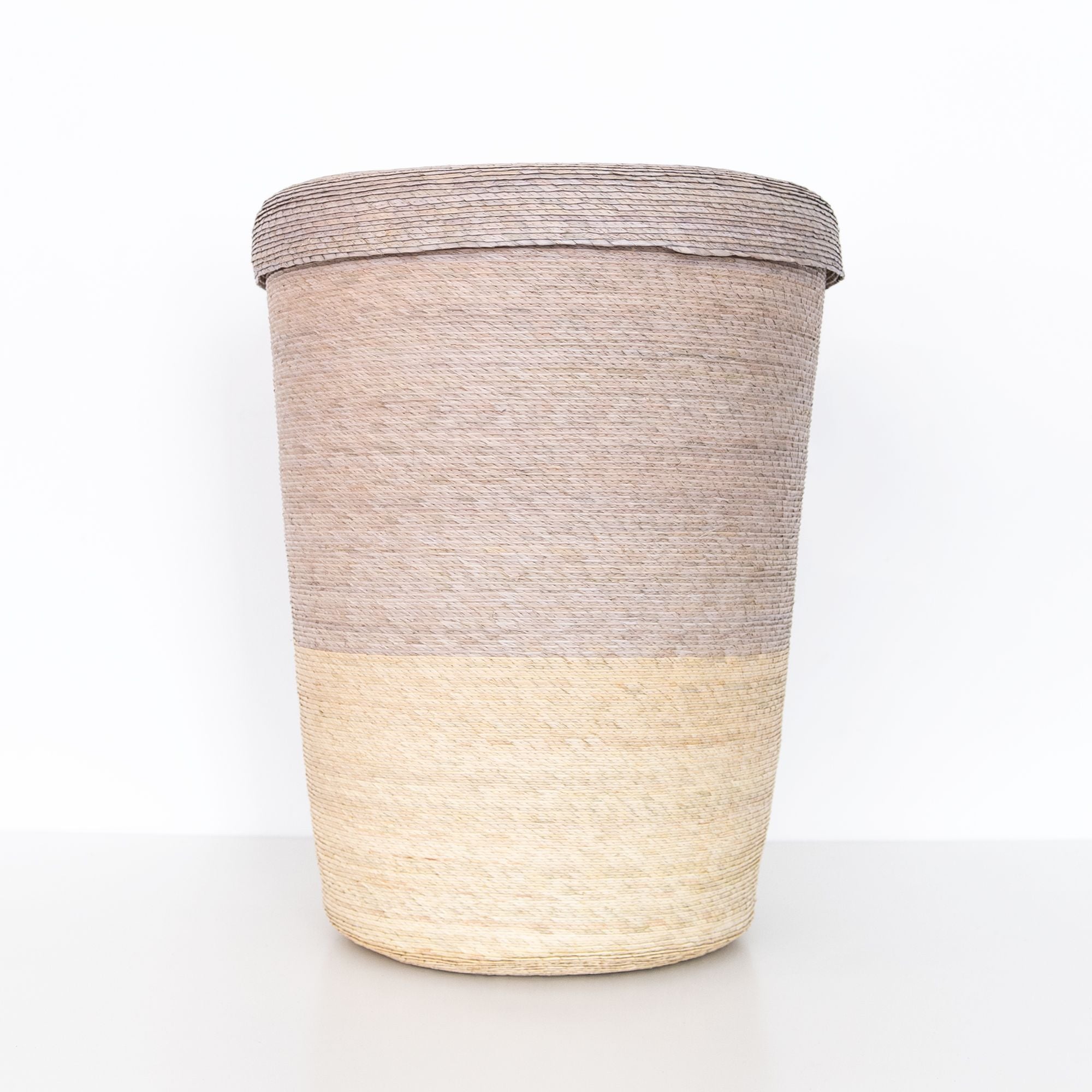 Hamper in Arena - Image 2