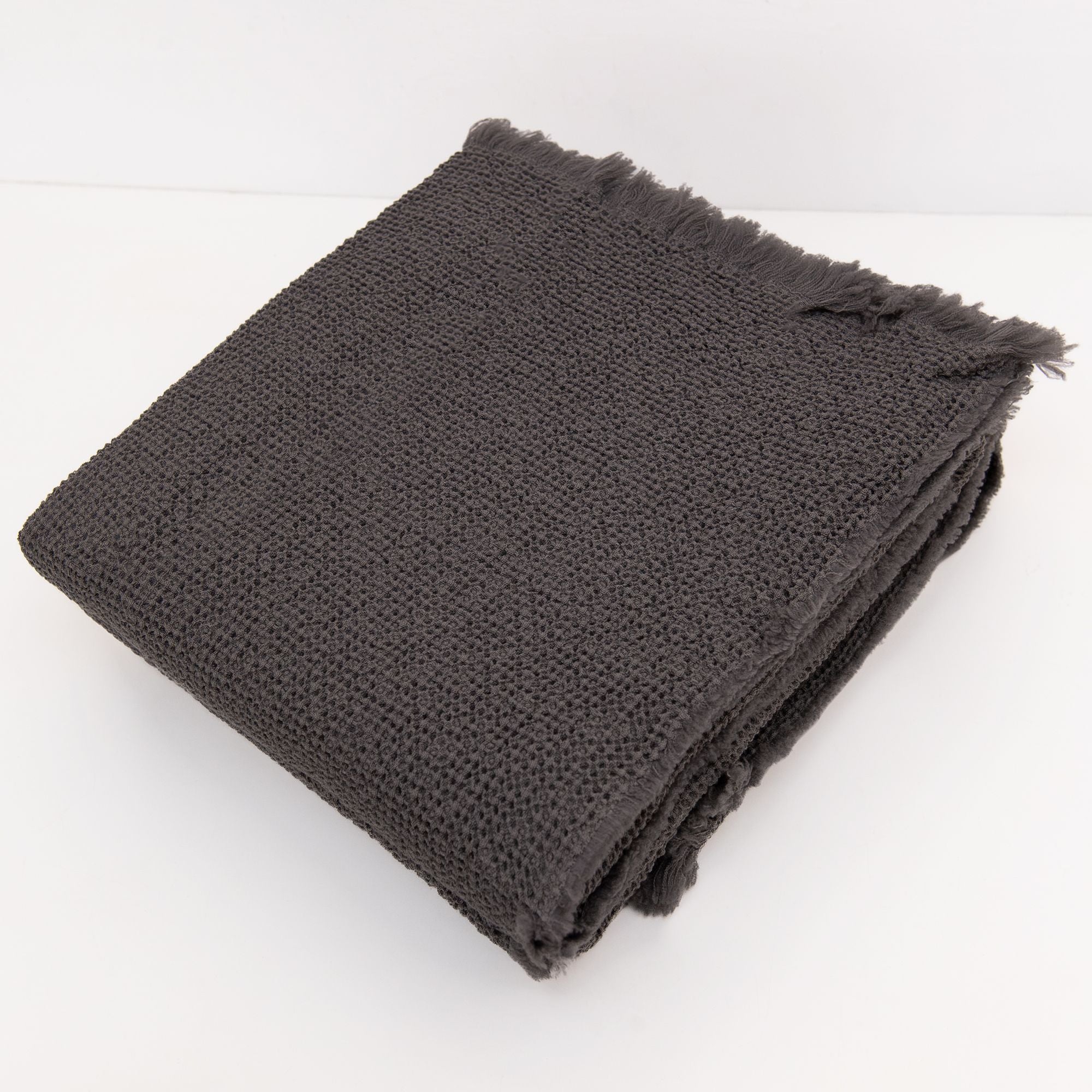 Nid Blanket in Fumo, Limonta Society