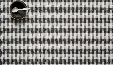 Harp Table Mat in Tuxedo, from Chilewich