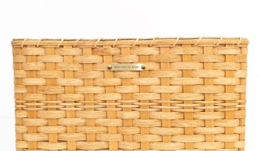 The Laundry Basket in Natural